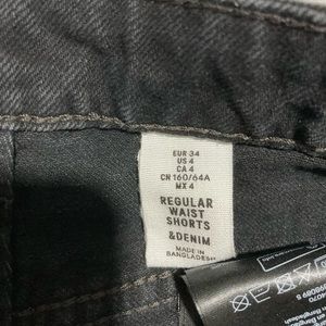 H&M size 4 vintage black jean shorts